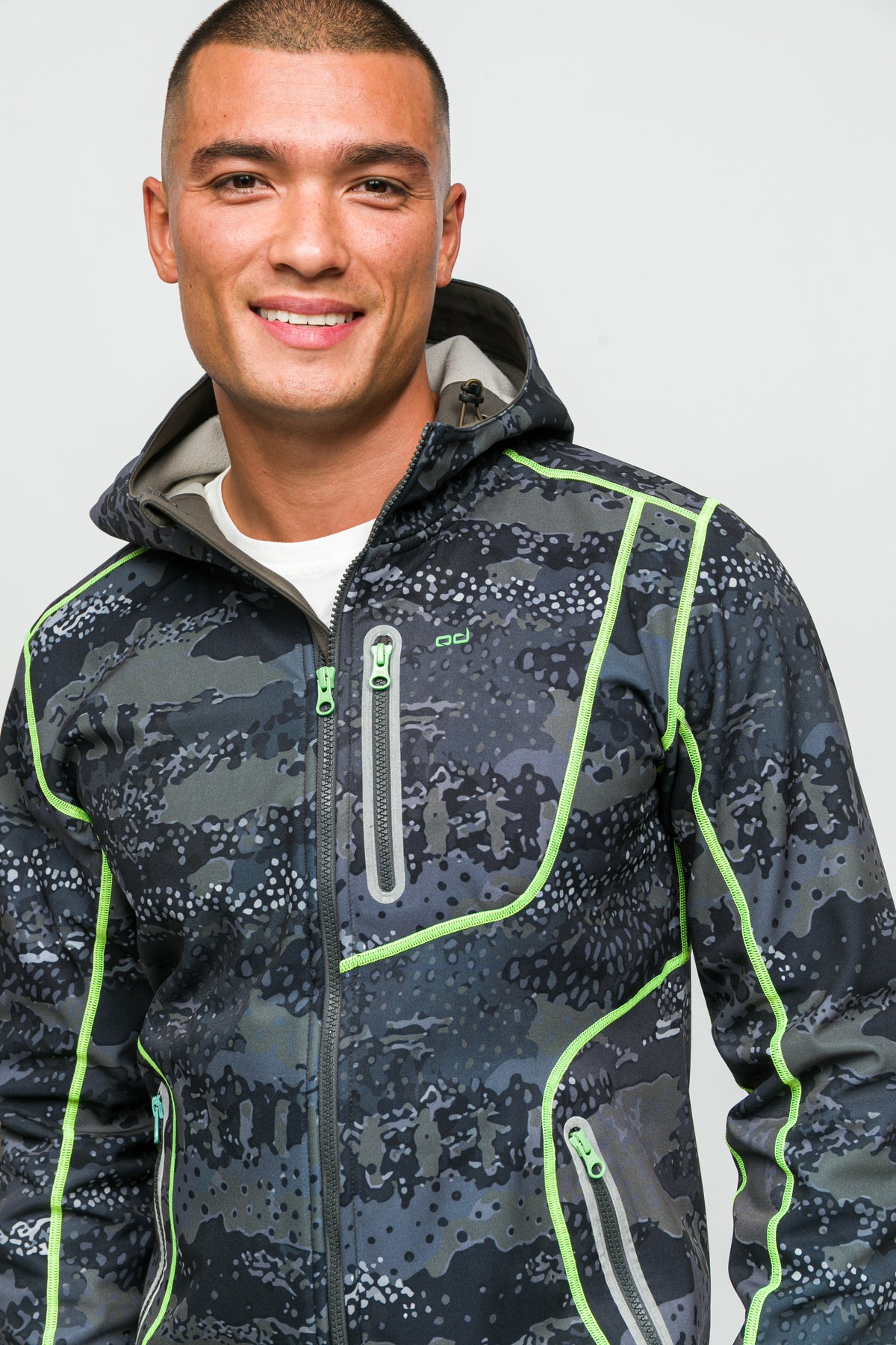 SoftShell Rüzgar ve Suya Dayanıklı Mont- Camo Gri ve Neon