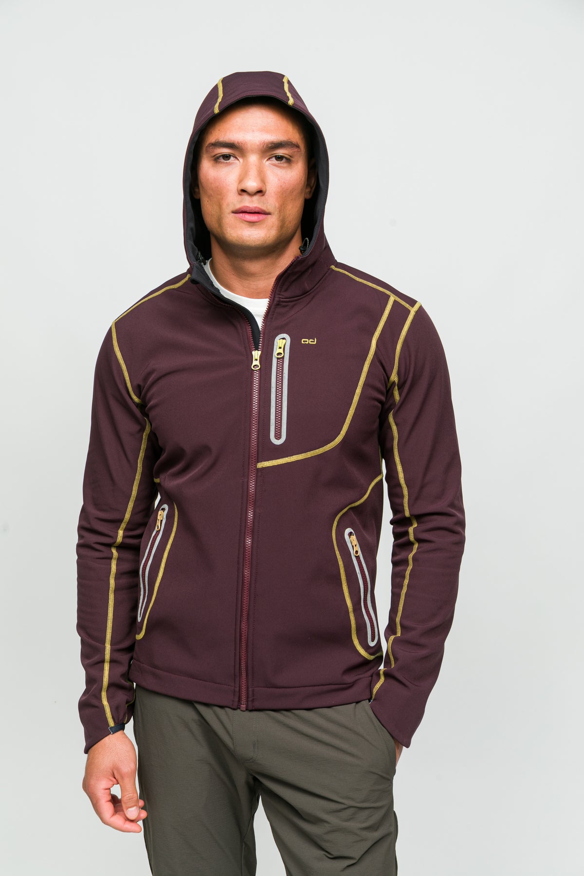 SoftShell Rüzgar ve Suya Dayanıklı Mont - Mürdüm